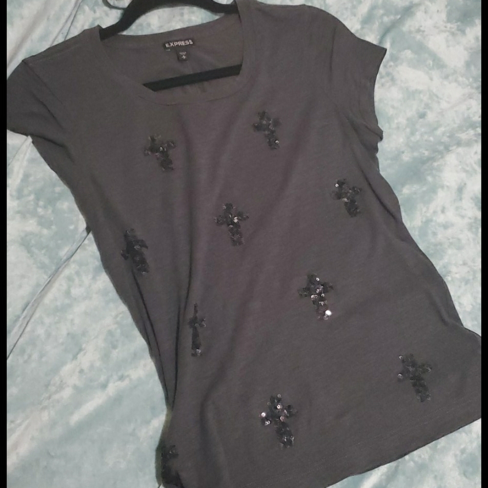 Grey shirt